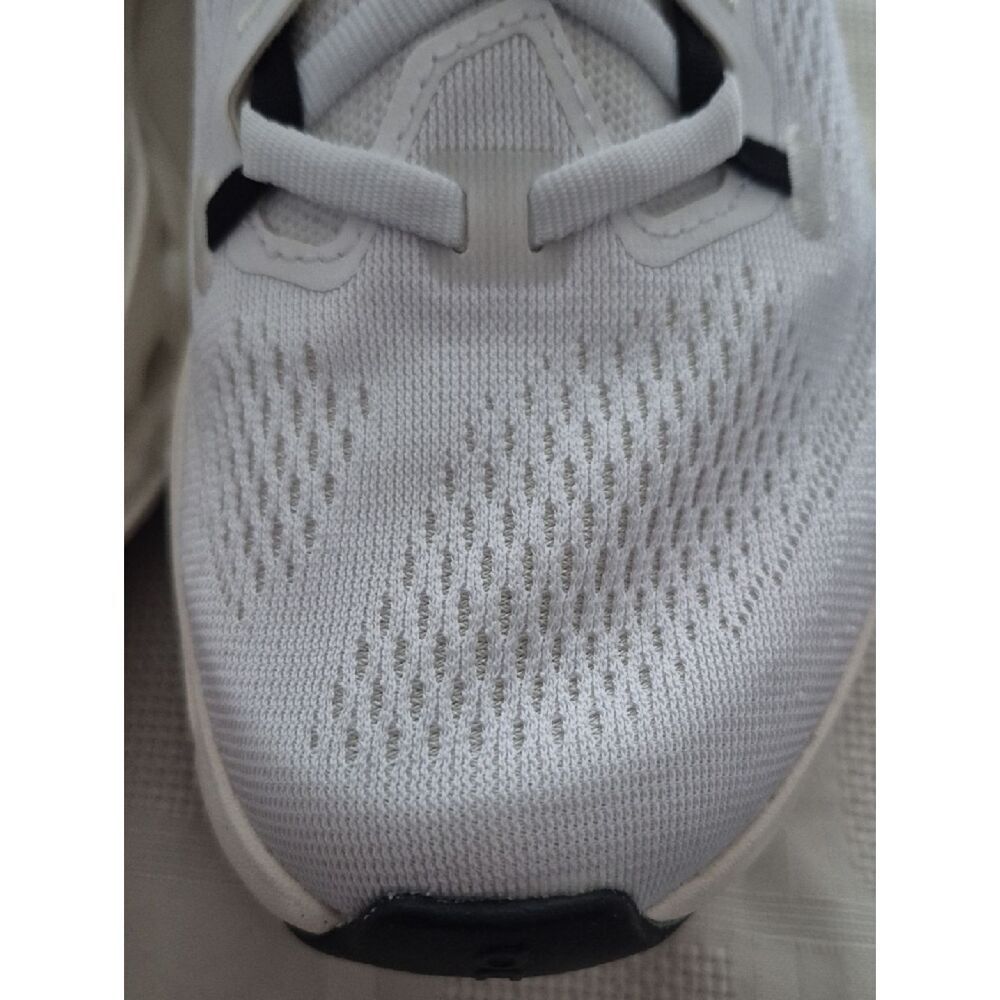 On Running White and Black Cloud Surfer Max Women's Performance Sneakers - Picture 11 of 16